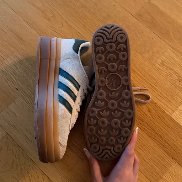 adidas Originals Gazelle Bold "Cream White/Green" - Picture 5 of 9